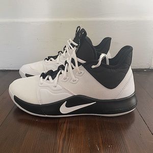 Nike PG 3